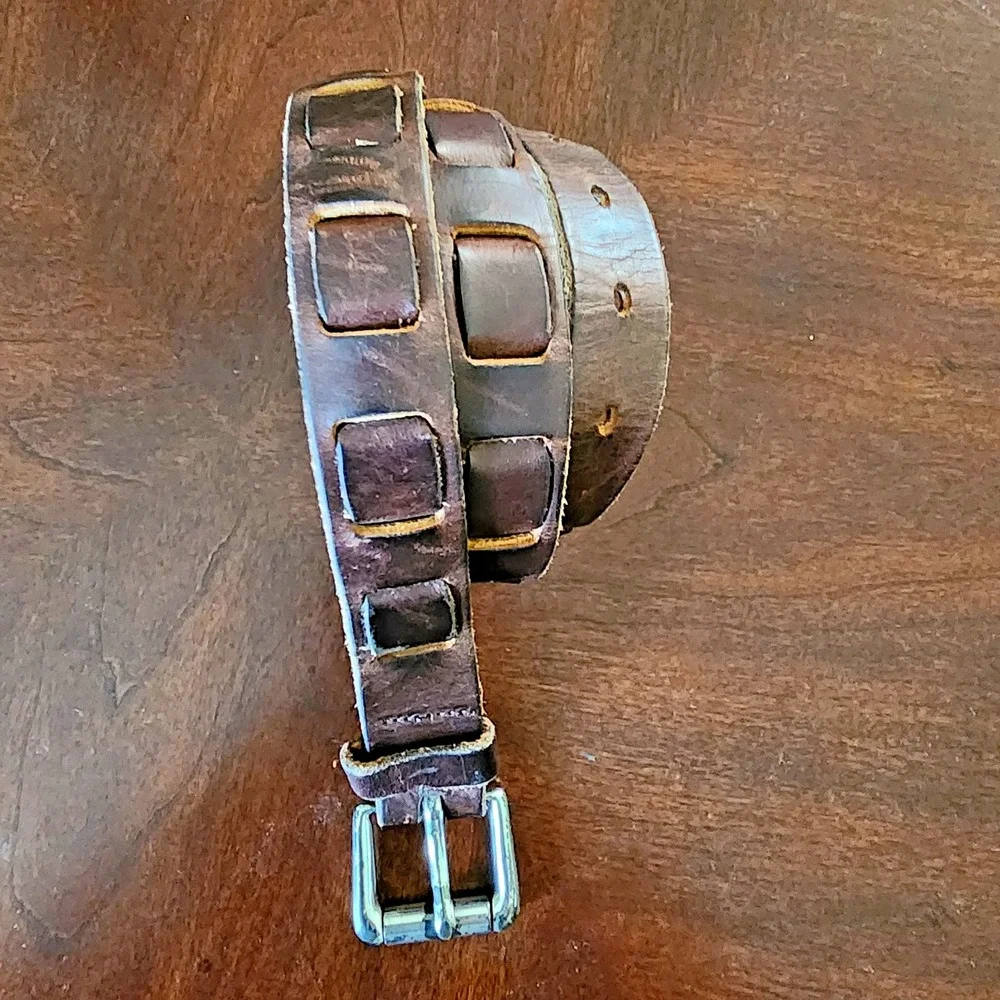 Women's Vintage 90'sBrown Adjustable Belt 37